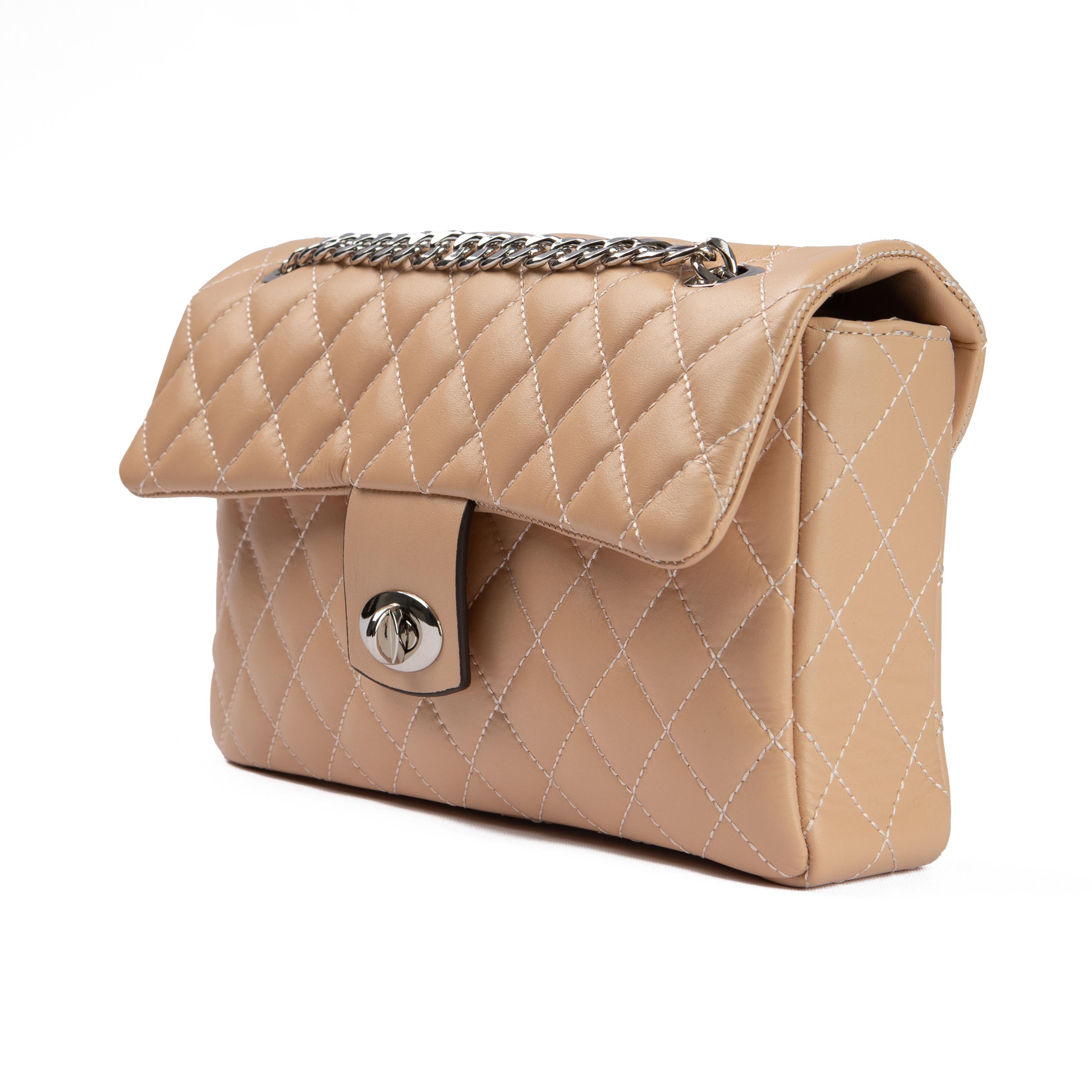 Puder torbica Boston - Srebro / 226